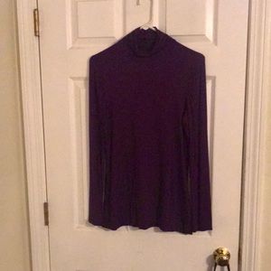 Turtle neck scoop front. Eggplant color
